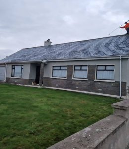 Roof Cleaning & Sealing