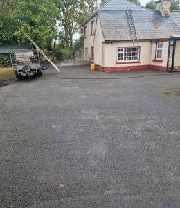 Tarmac Cleaning & Sealing